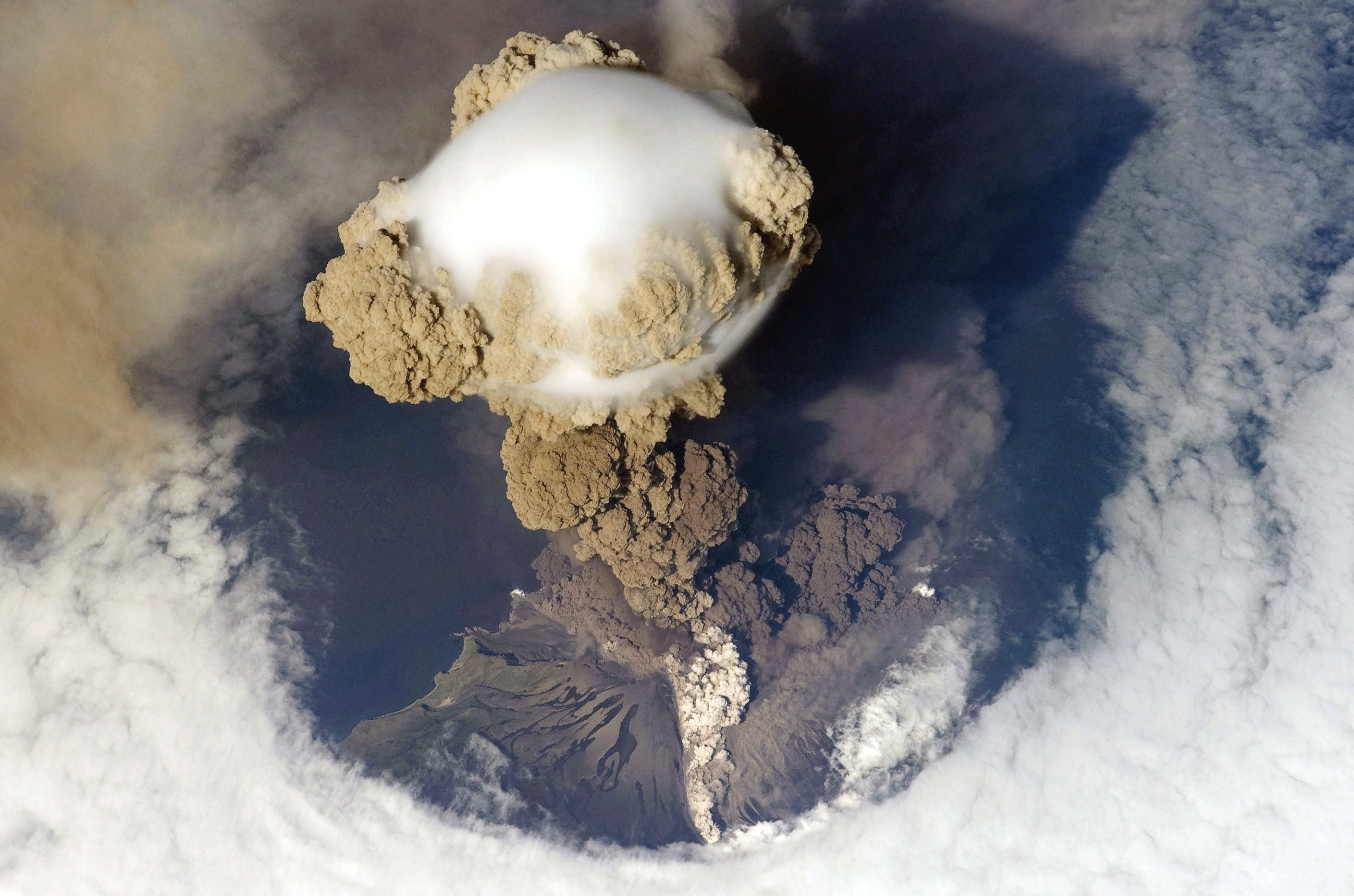 Sarychev Peak Volcano erupts June 12, 2009, on Matua Island (North Kuril Islands)